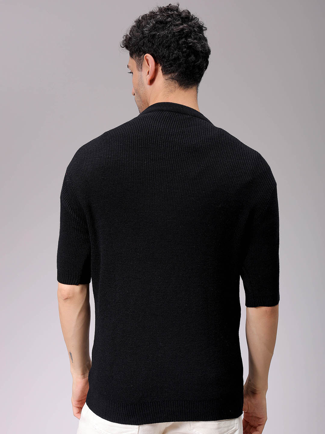 Men's Black Relaxed Fit Textured Crew Neck Sweater