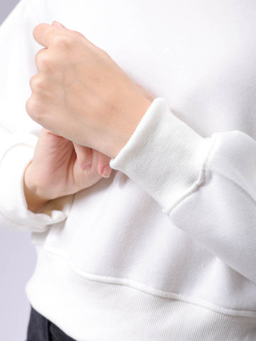 Women's White Regular Fit Graphic Crewneck Sweatshirt