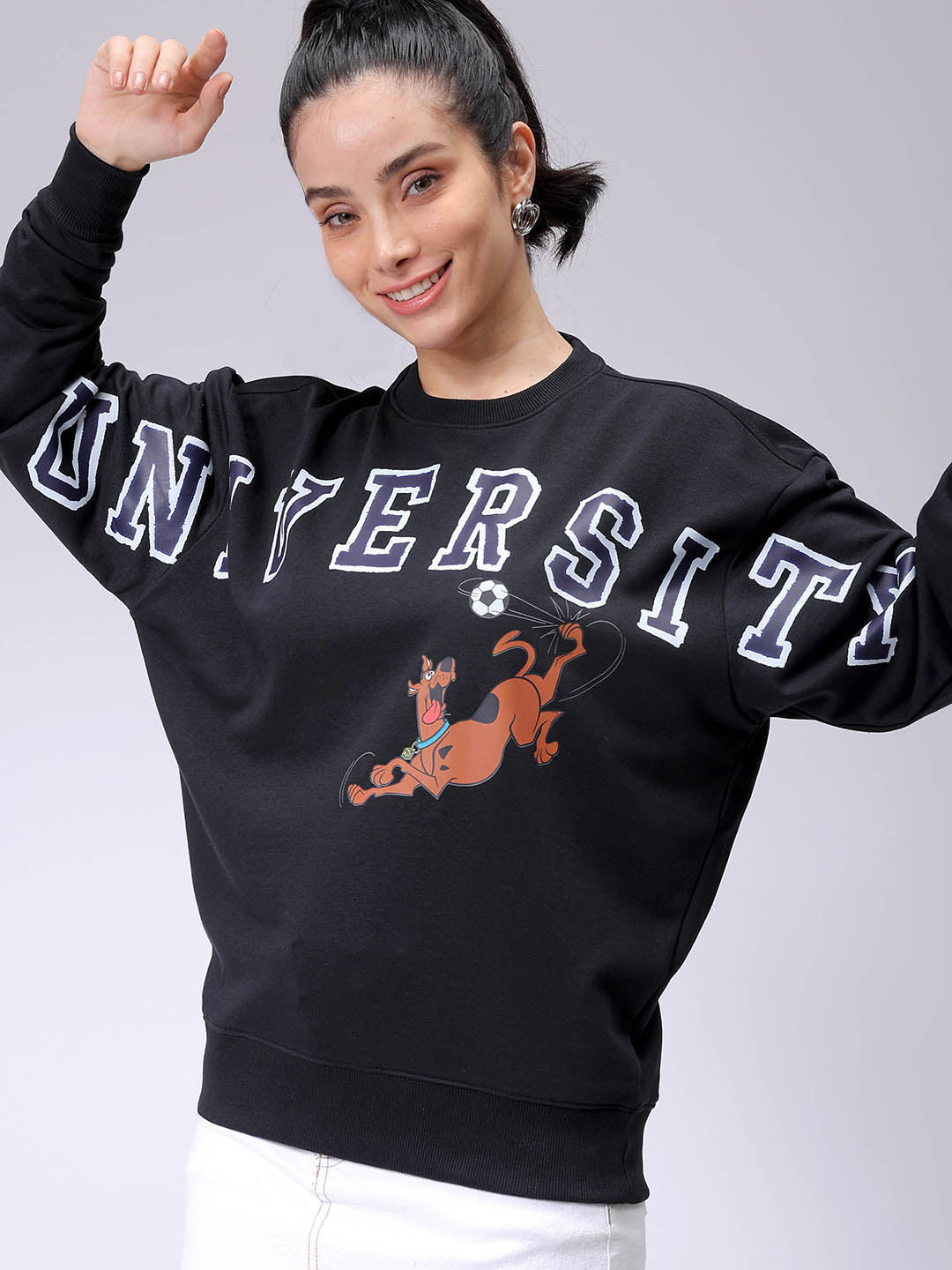 Women's Black Oversized Scooby Doo Sweatshirt