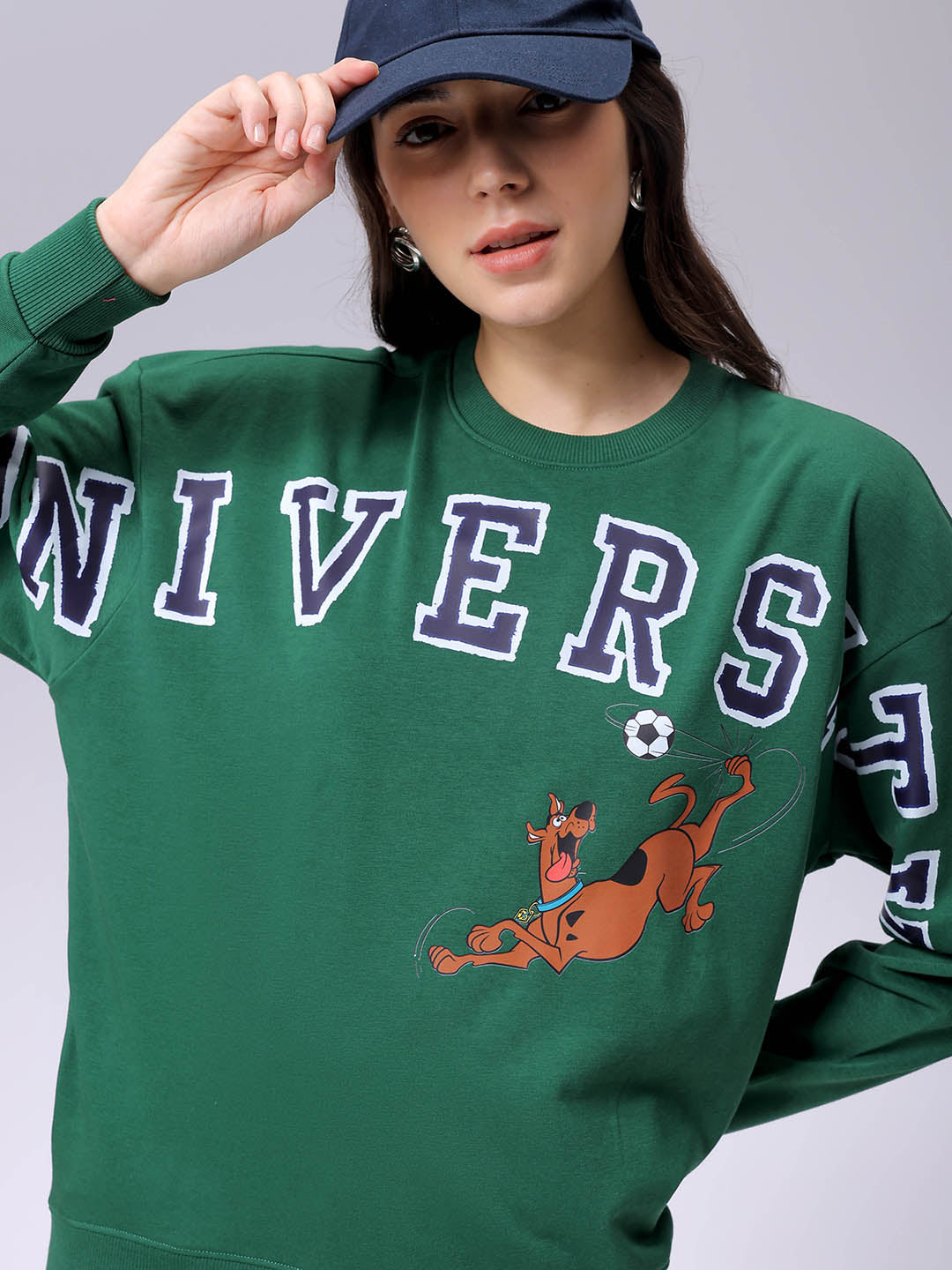 Women's Boxy Scooby Doo Oversized Sweatshirt