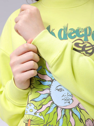 Women's Boxy Graphic Oversized Sweatshirt