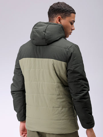 Men's Green Slim Fit Solid Hooded Jacket