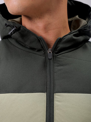 Men's Green Slim Fit Solid Hooded Jacket