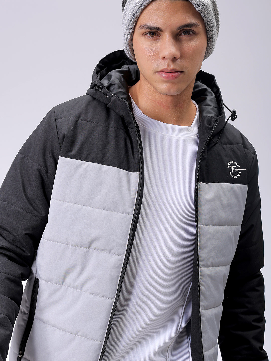 Men's Grey Slim Fit Solid Hooded Jacket