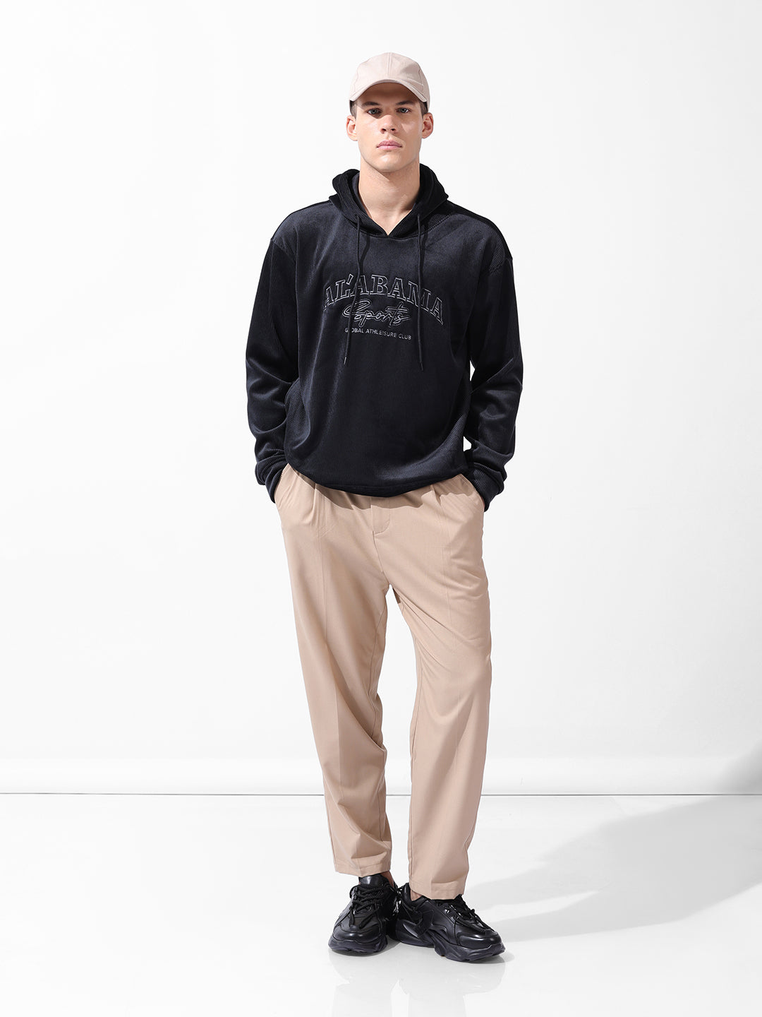 Men's Black Regular Fit Textured Casual Sweatshirt