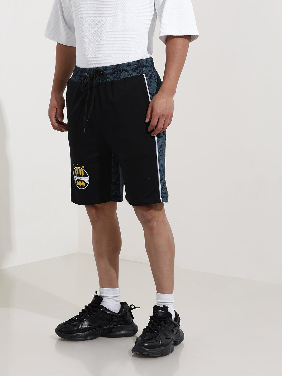 Men's Black Regular Fit Character Batman Printed Shorts