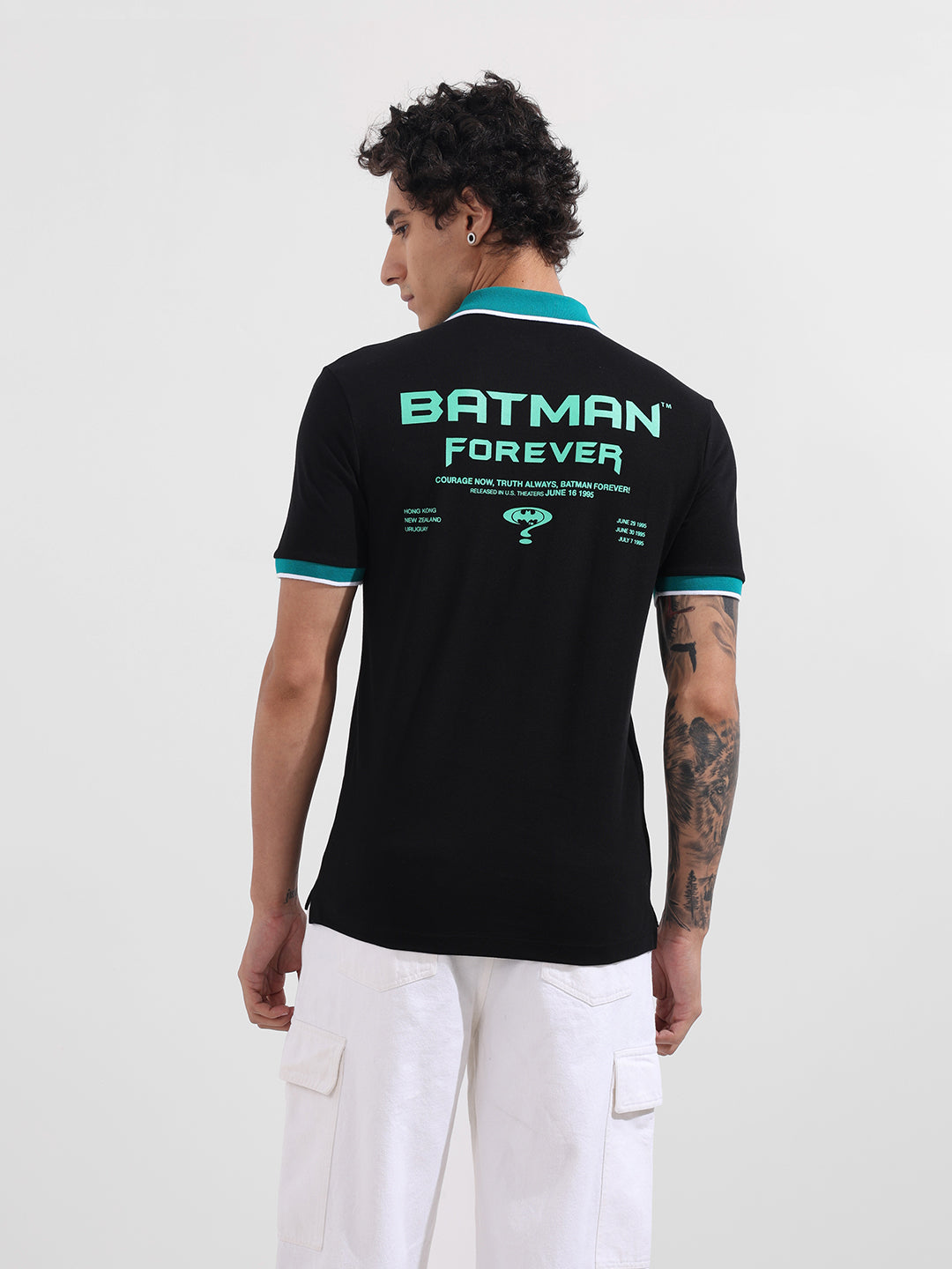 Men's Black Regular Fit Batman Batman Character T-Shirt