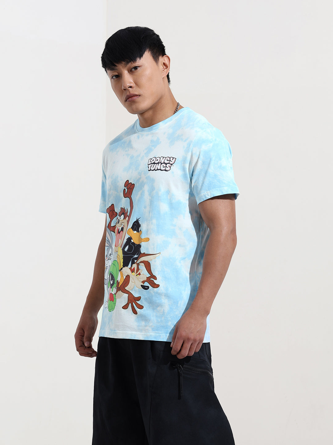 Men's Blue Slim Fit Character Looney Tunes  Printed Crew Neck T-Shirt