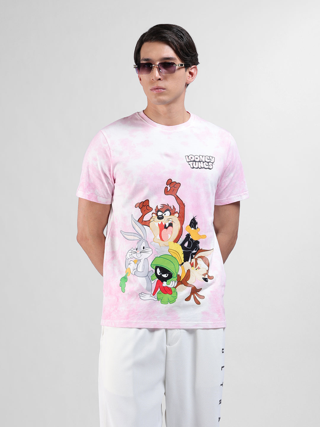 Men's Pink Slim Fit Printed Looney Tunes  Crew Neck T-Shirt