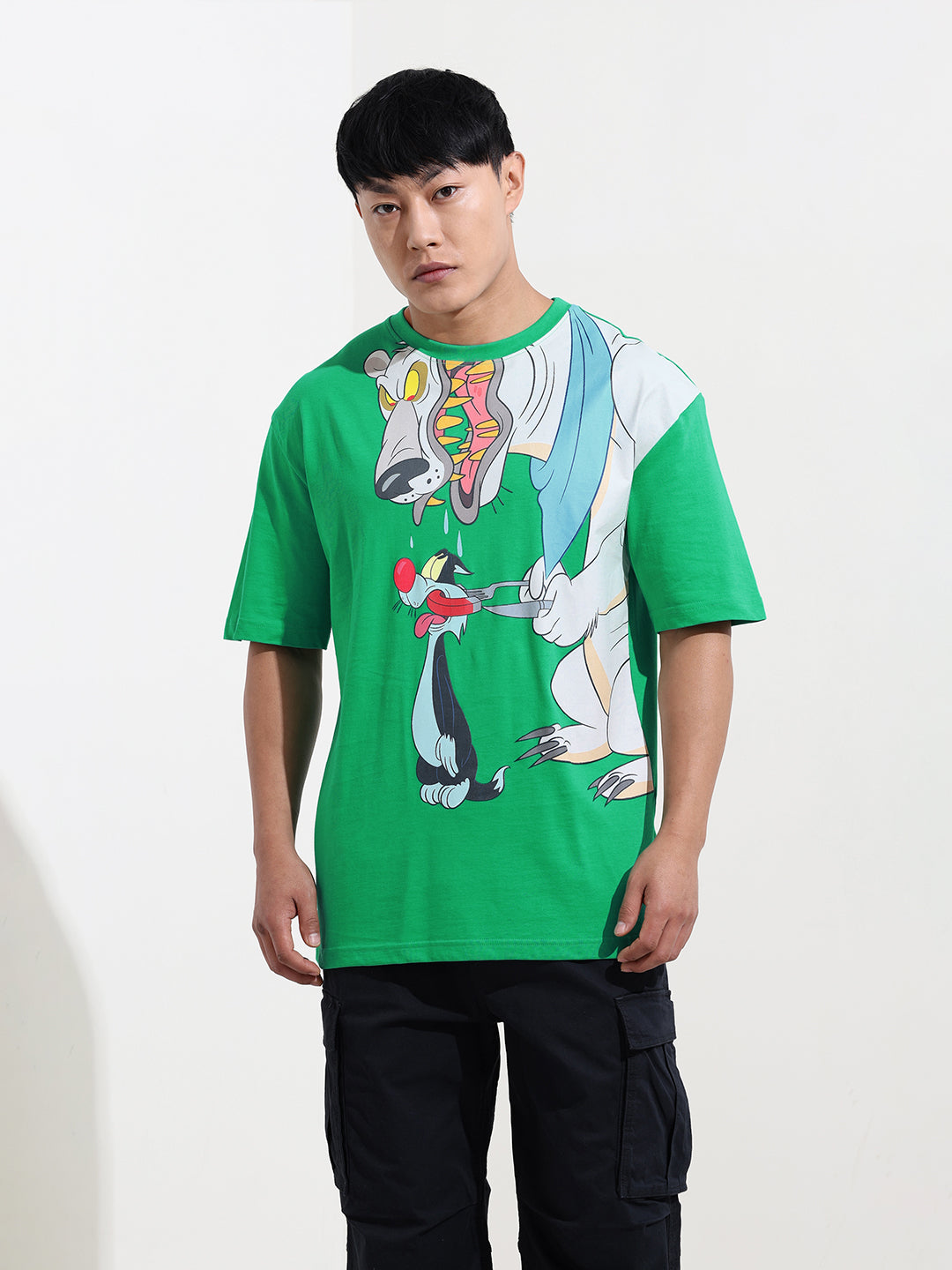 Men's Green Boxy Fit Loony Tunes Character Printed Crew Neck T-Shirt