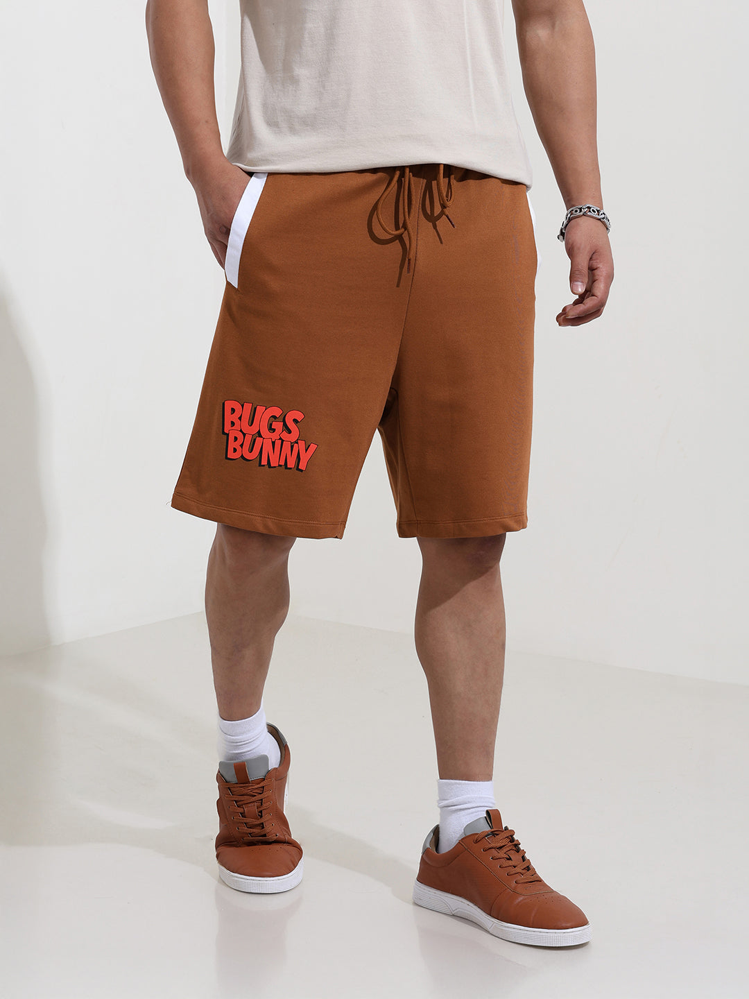 Men's Grey Relaxed Fit Character Bugs Bunny Printed Shorts
