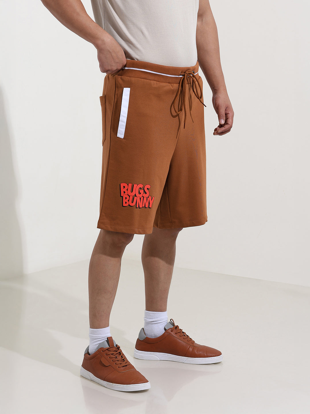 Men's Grey Relaxed Fit Character Bugs Bunny Printed Shorts