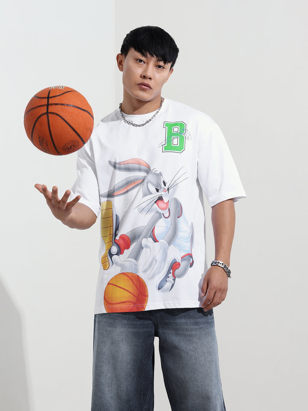 Men's White Boxy Fit Bugs Bunny Character Merchandise T-Shirt