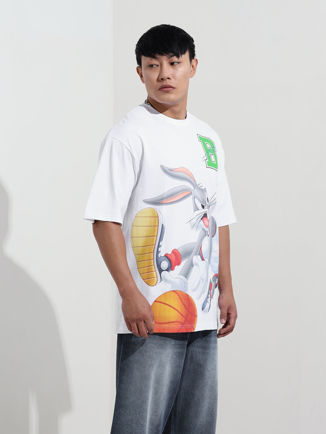 Men's White Boxy Fit Bugs Bunny Character Merchandise T-Shirt