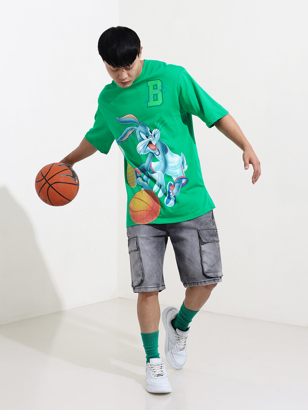 Men's Green Boxy Fit Bugs Bunny Character Merchandise T-Shirt