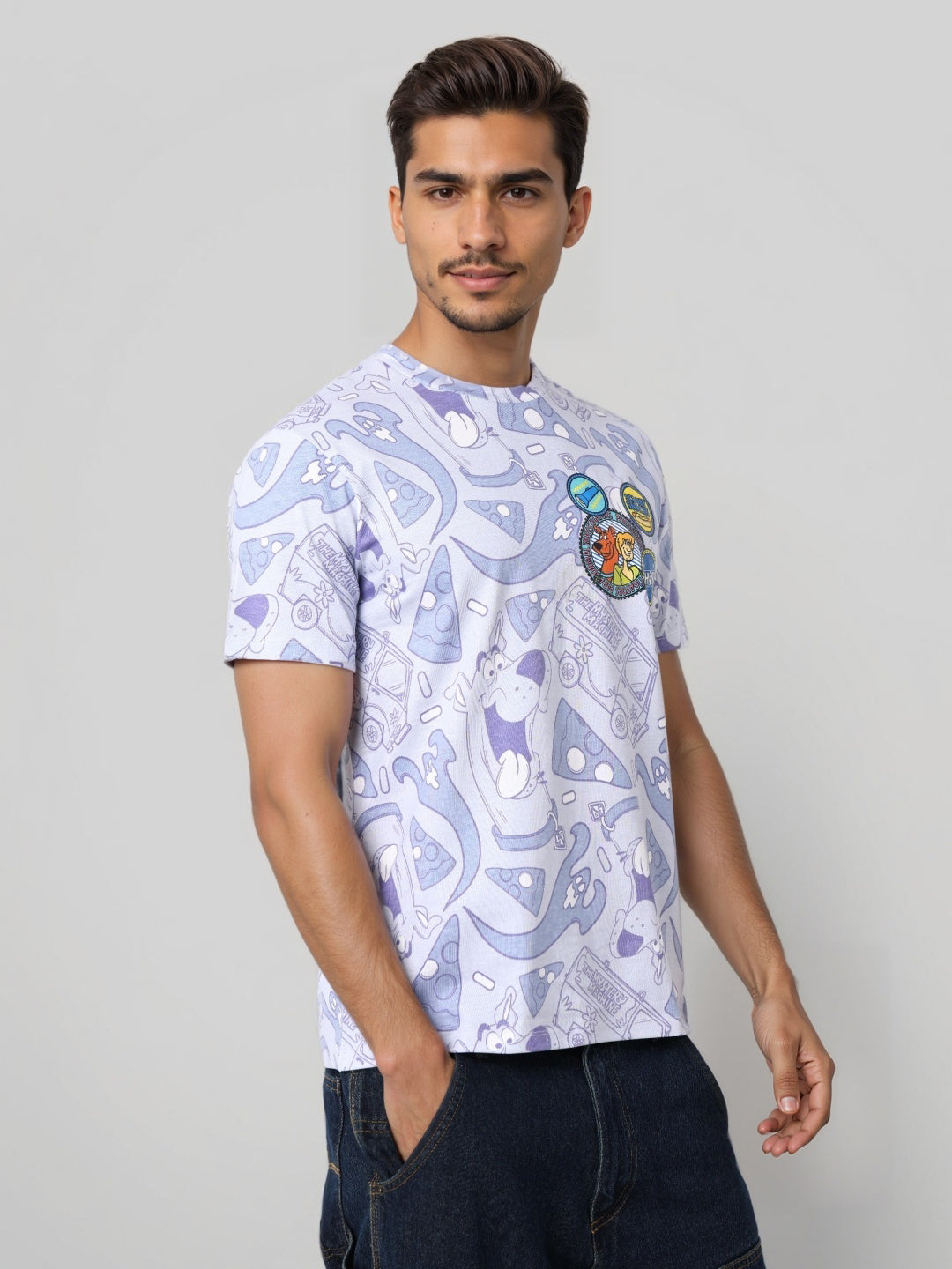 Men's Typography Printed Raw Edge Slim Fit T-shirt