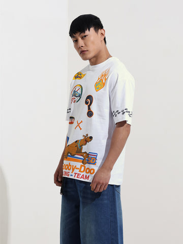 Men's White Boxy Fit Character Scooby-Doo Printed Crew Neck T-Shirt