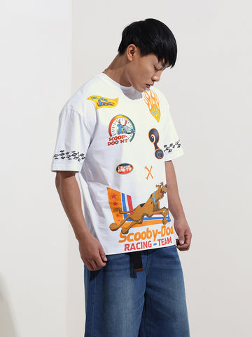 Men's White Boxy Fit Character Scooby-Doo Printed Crew Neck T-Shirt
