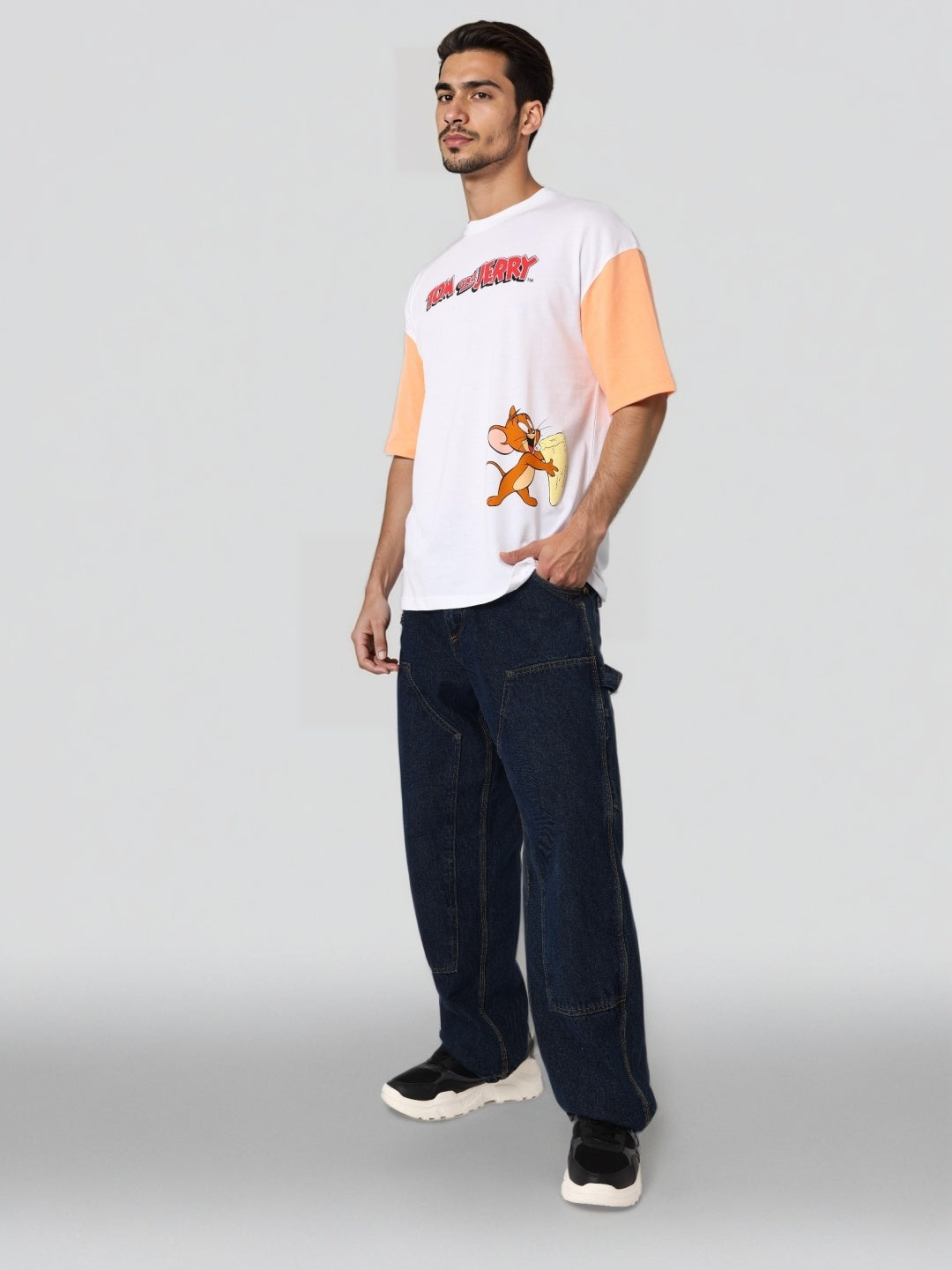 Men's Orange Boxy Fit Character Tom & Jerry Printed Crew Neck T-Shirt