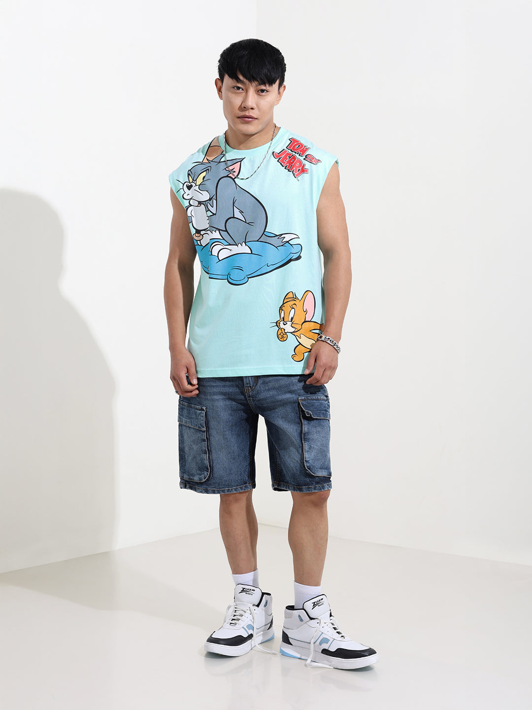 Men's Blue Oversized Tom&Jerry Character Merchandise T-Shirt