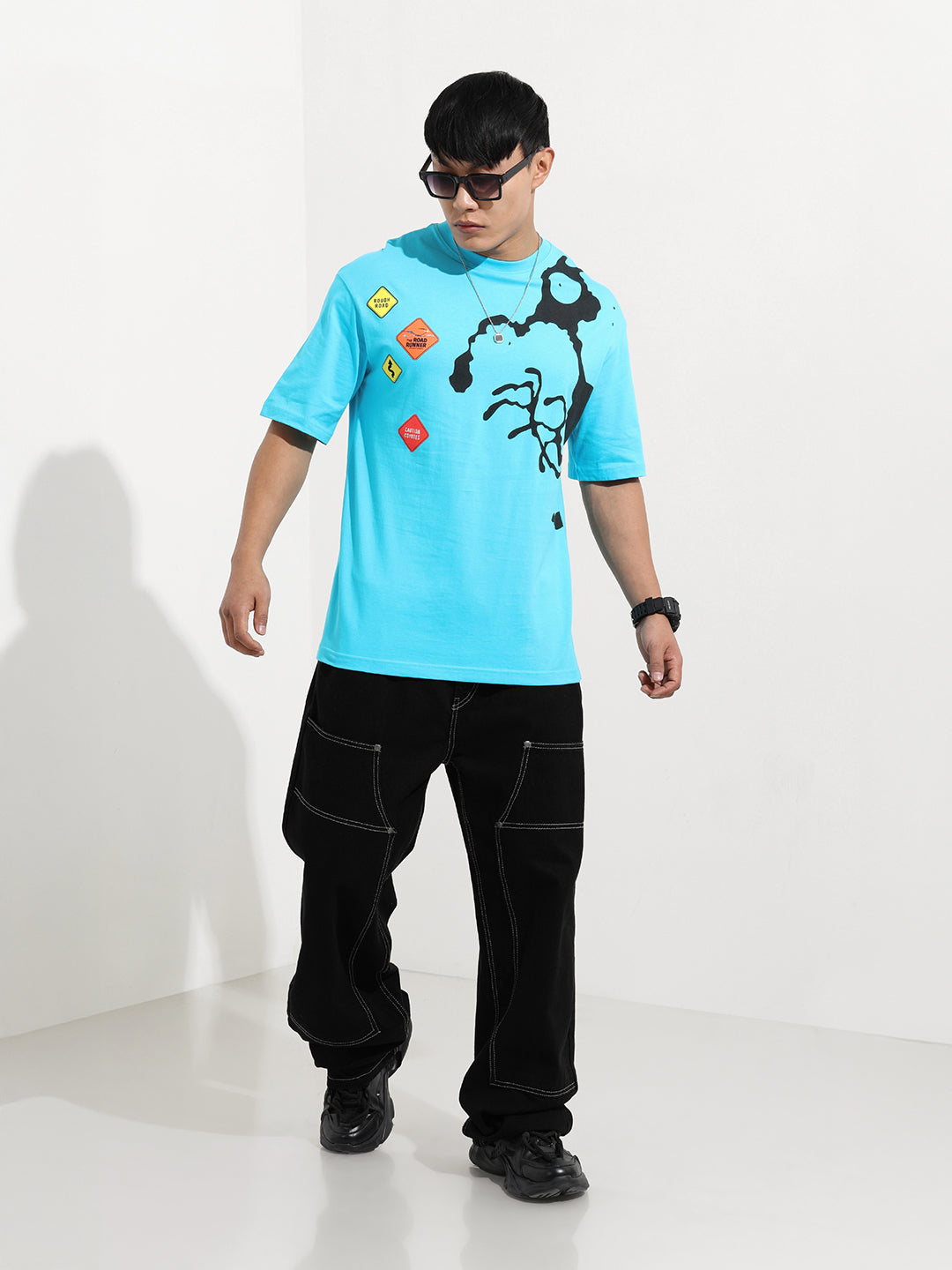 Men's Blue Boxy Fit Character Looney Tunes  Printed Crew Neck T-Shirt