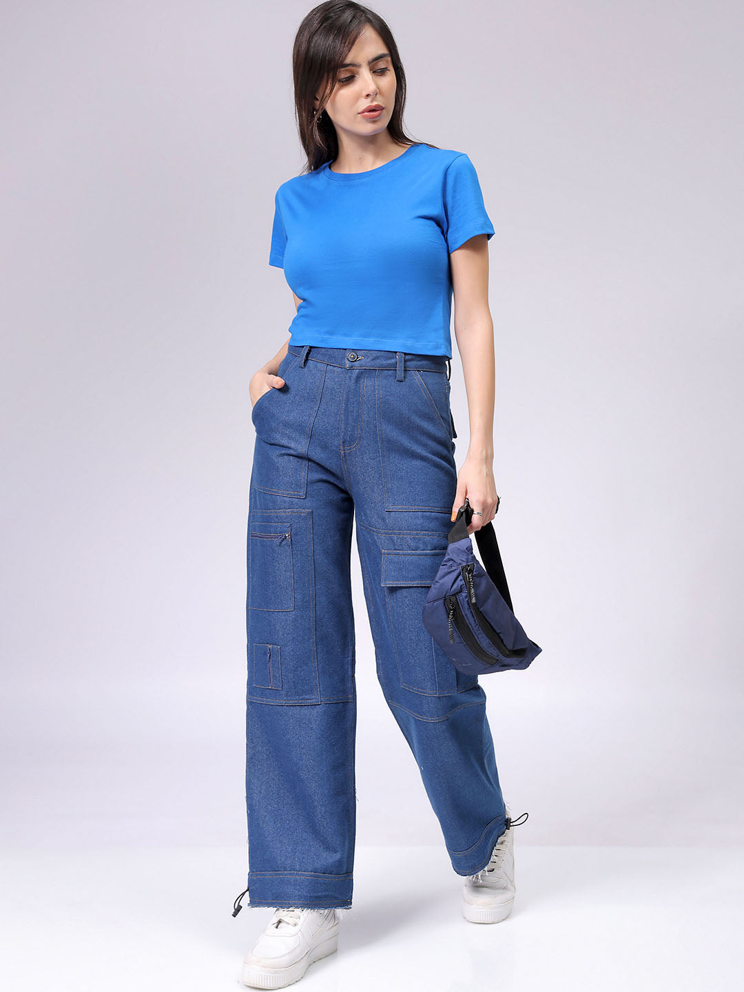 Women's Slim Fit Solid Cropped Crew Neck Tshirt