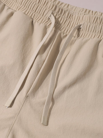Men's Beige Relaxed Fit Solid Utility Cargo
