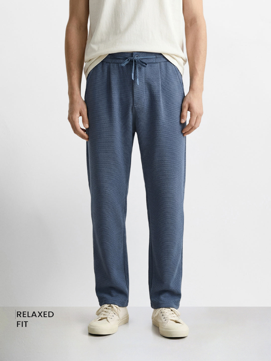 Men's Blue  Relaxed Fit Textured Casual Joggers