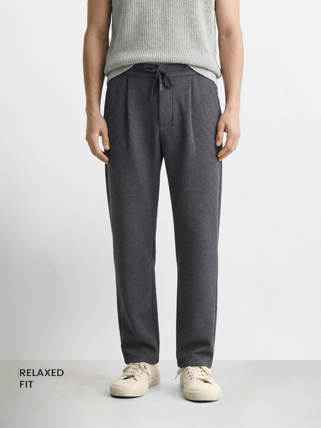 Men's Grey Relaxed Fit Textured Casual Joggers