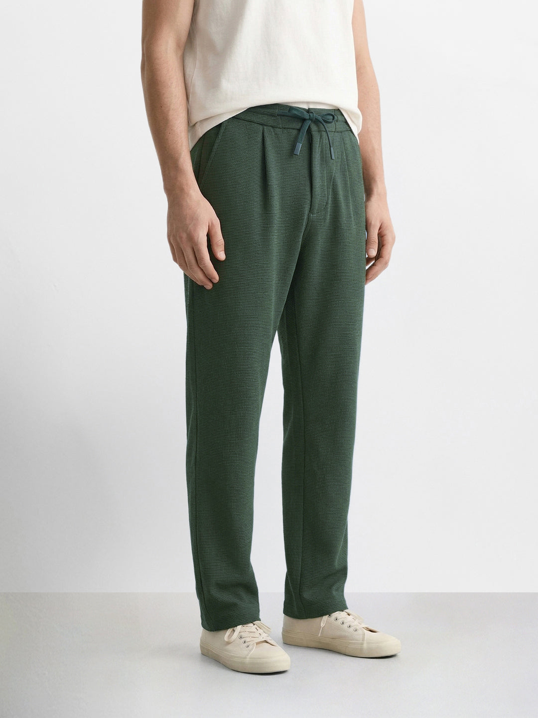 Men's Green Loose Fit Solid Casual Joggers