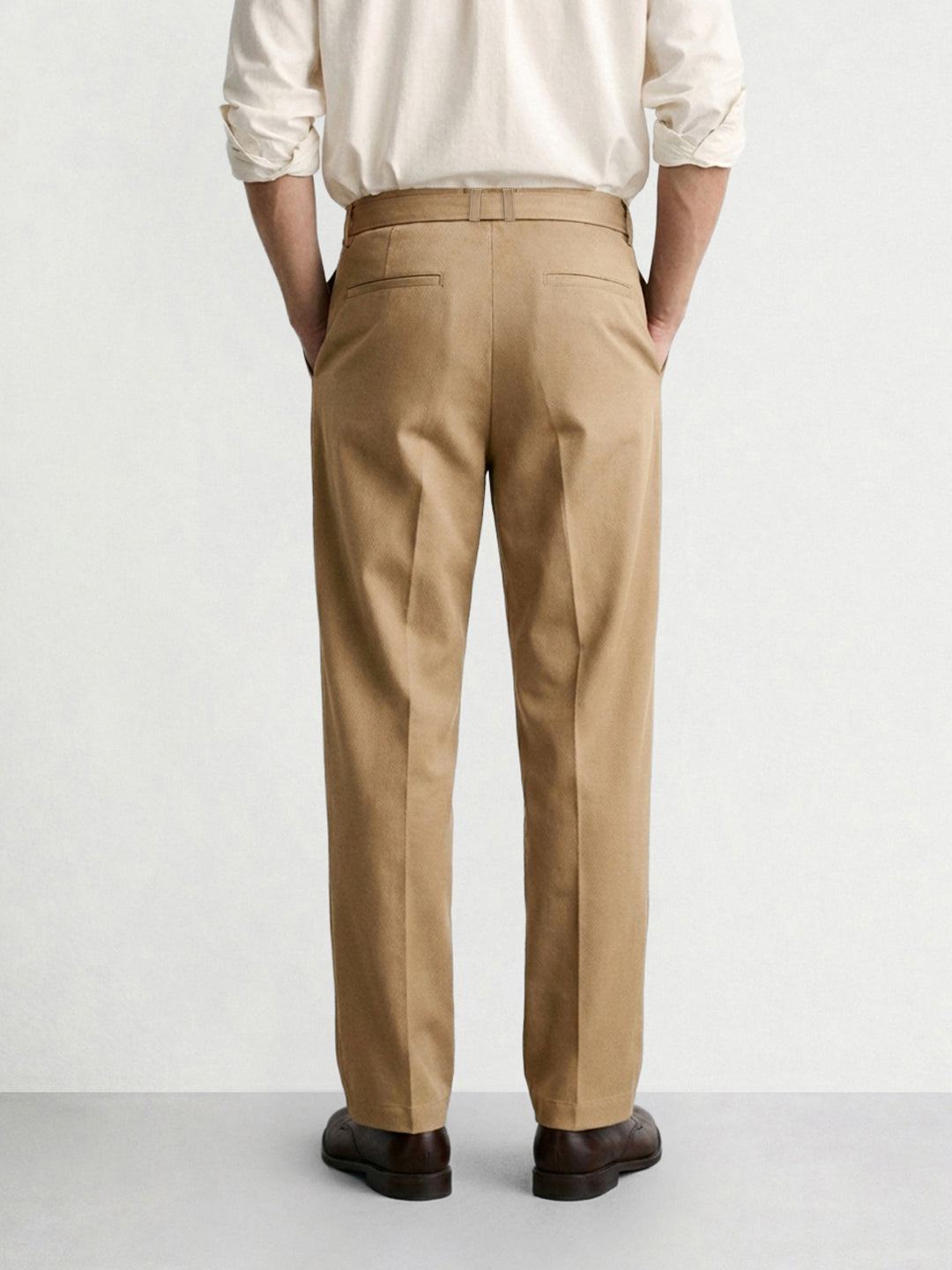 Men's Khaki Relaxed Fit Solid Utility Trousers