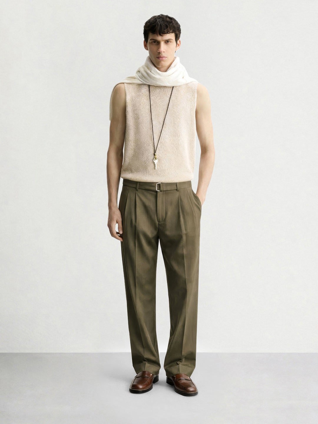 Men's Green Relaxed Fit Solid Utility Trousers