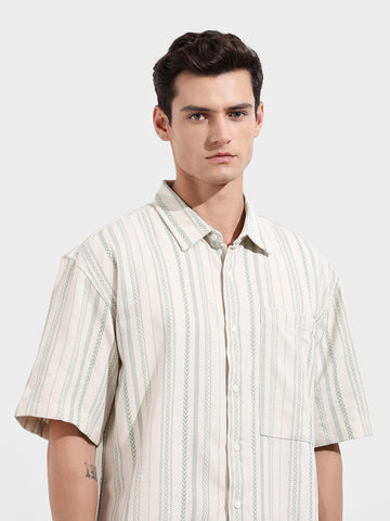 Men's Green Boxy Fit Resort Wear Textured Shirt