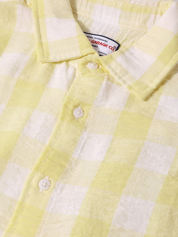 Men's Yellow Relaxed Fit Checked Casual Shirt