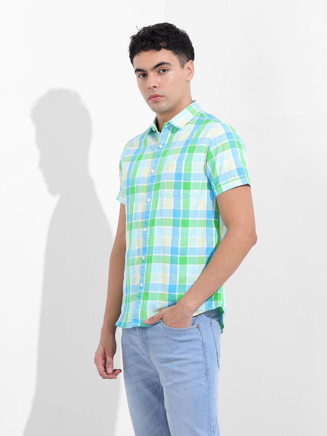 Men's Green Slim Fit Checked Casual Shirt