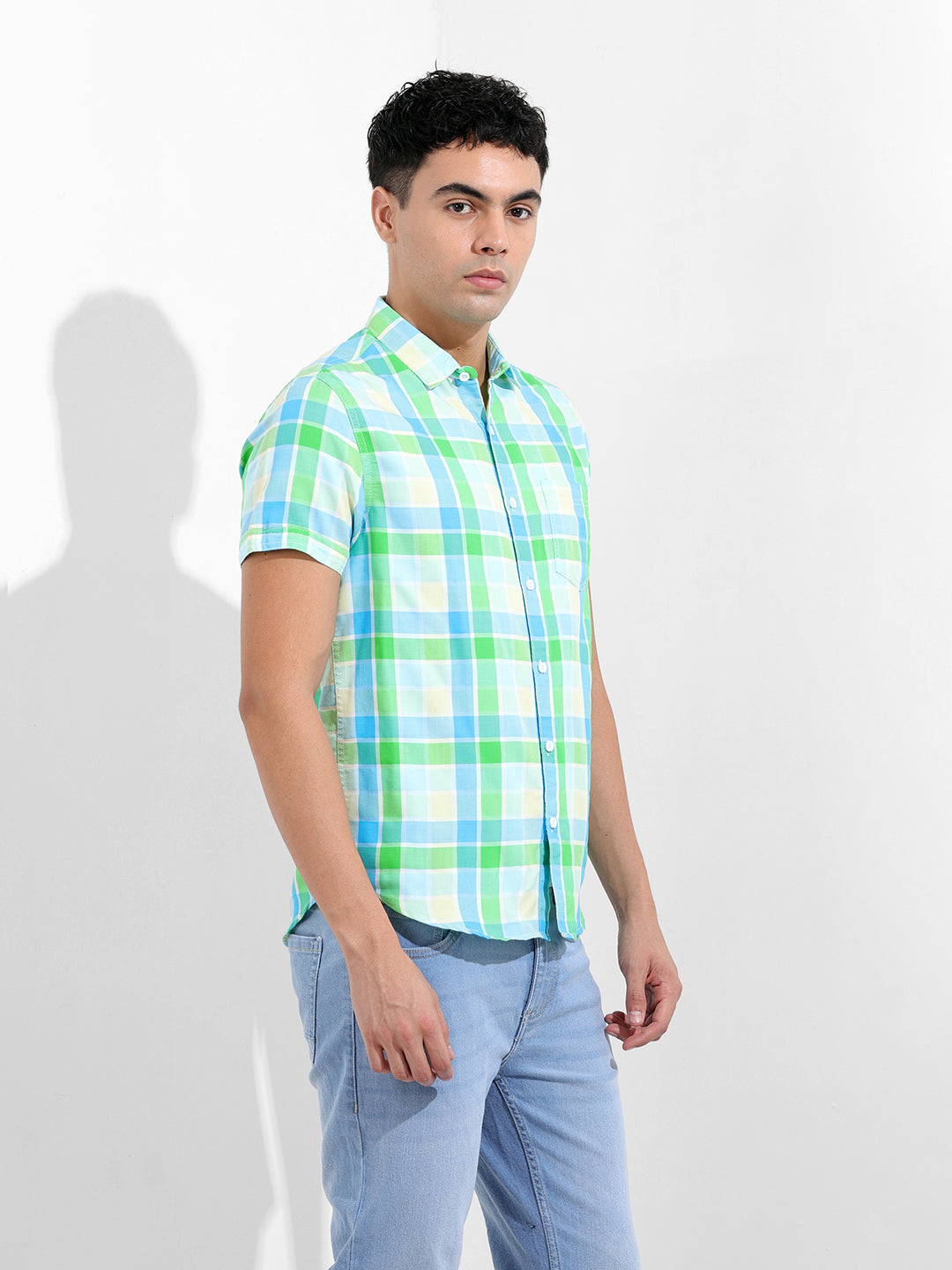 Men's Green Slim Fit Checked Casual Shirt