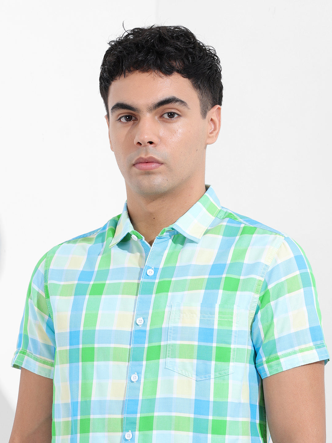 Men's Green Slim Fit Checked Casual Shirt