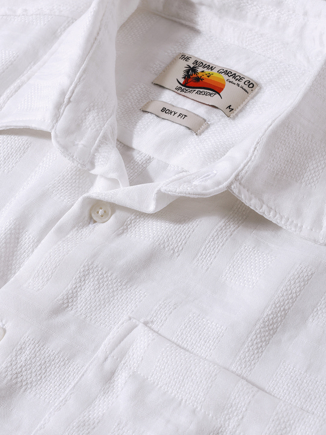 Men's White Boxy Fit Textured Resort Wear Shirt