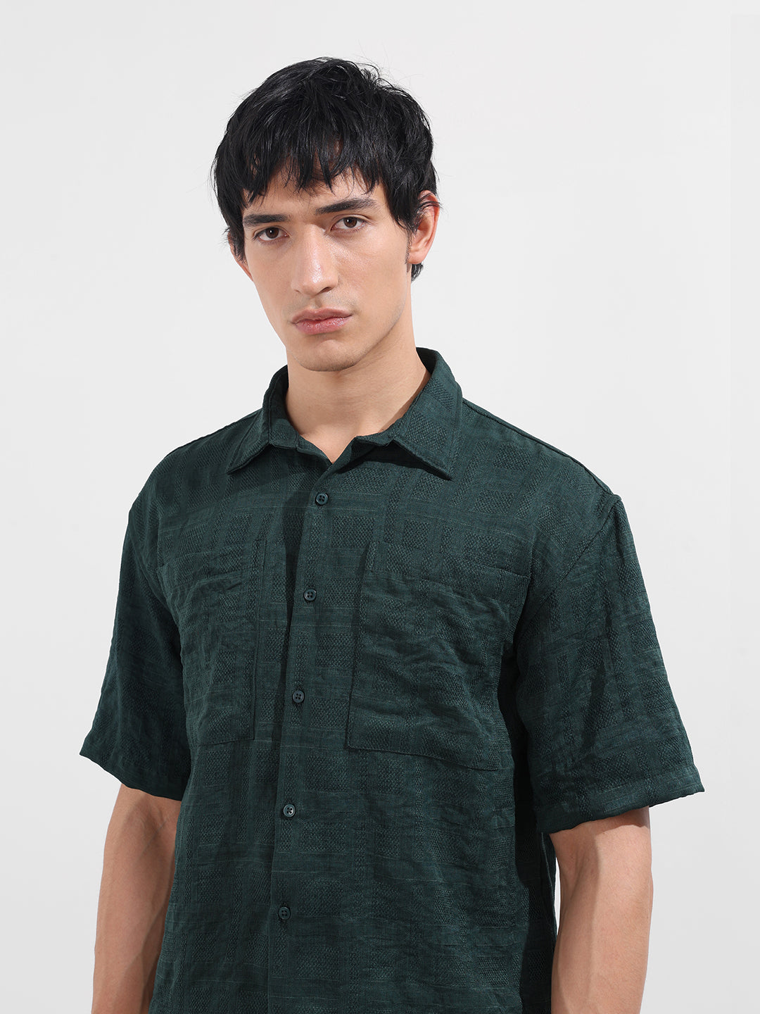 Men's Green Boxy Fit Textured Resort Wear Shirt