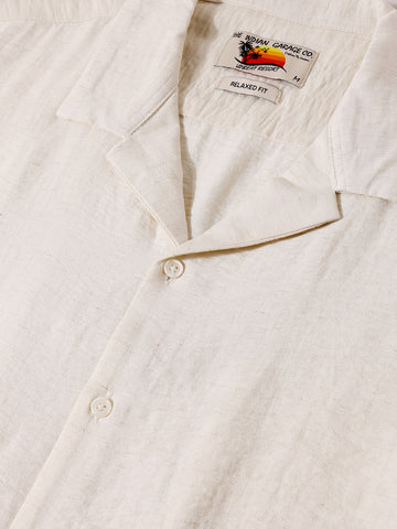 Men's Cream Relaxed Fit Solid Casual Shirt