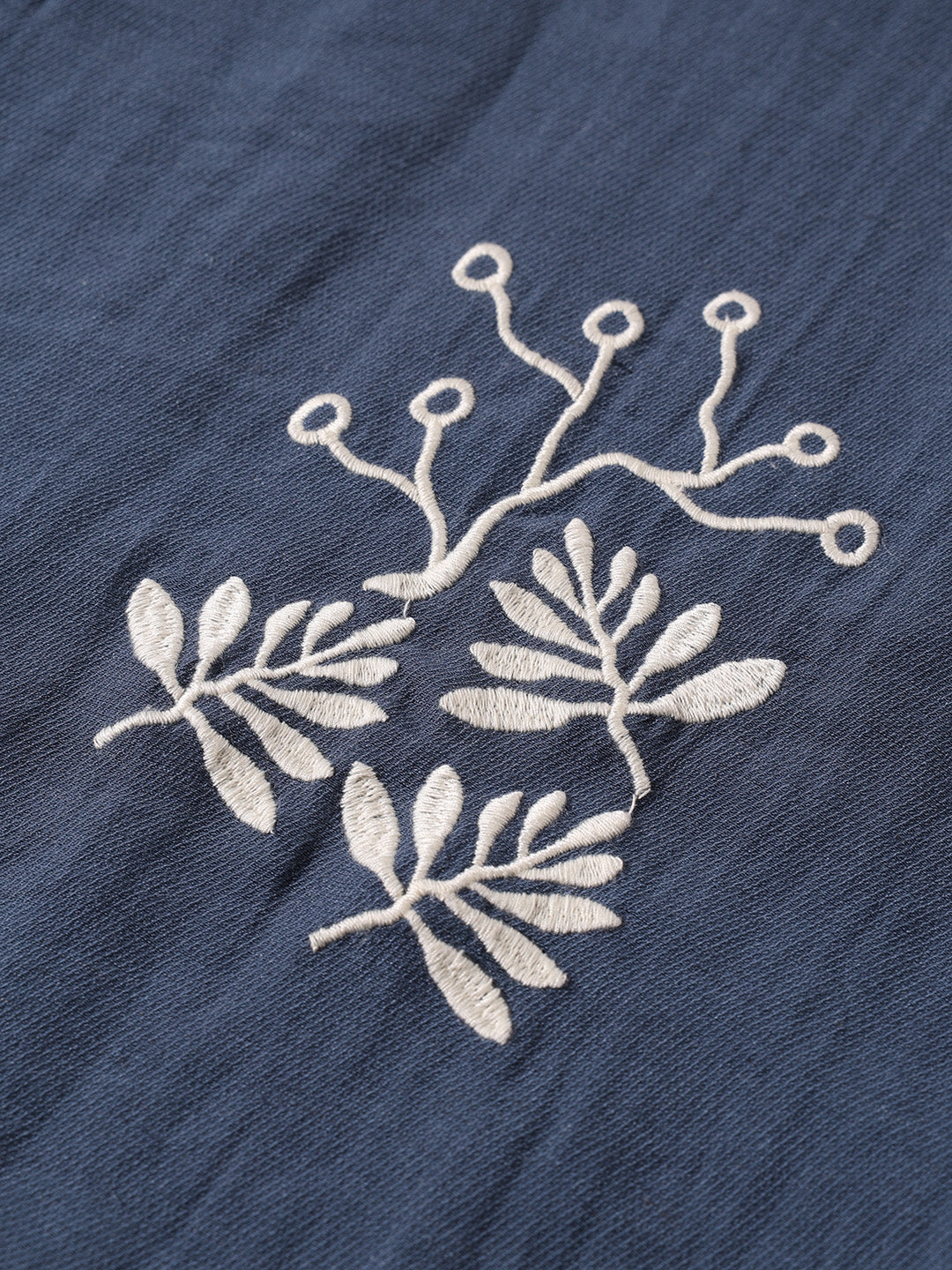 Men's Blue Relaxed Fit Printed Casual Shirt