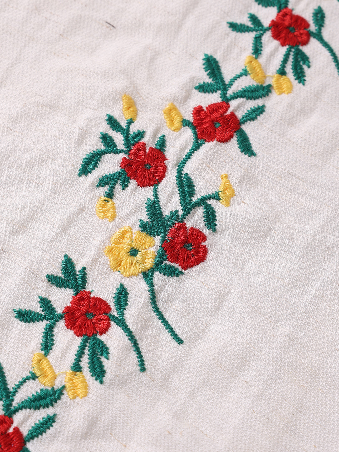 Men's White Relaxed Fit Solid Casual Shirt