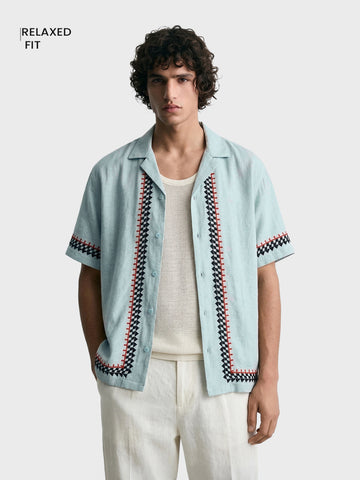 Men's Green Relaxed Fit Embroidered Casual Shirt