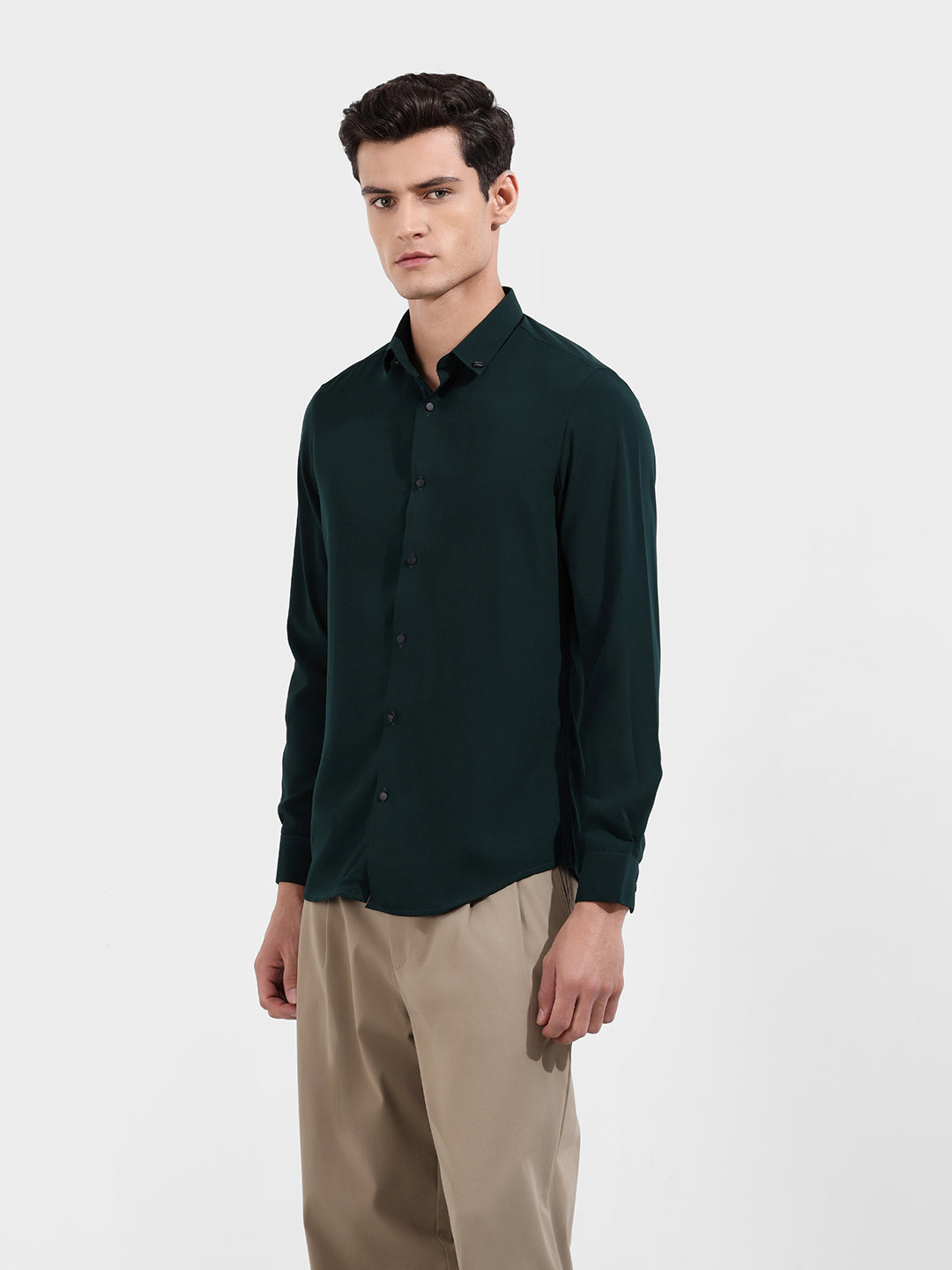 Men's Green Slim Fit Party Wear Solid Shirt
