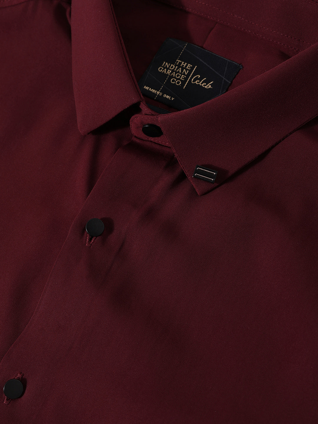 Men's Red Slim Fit Party Wear Solid Shirt