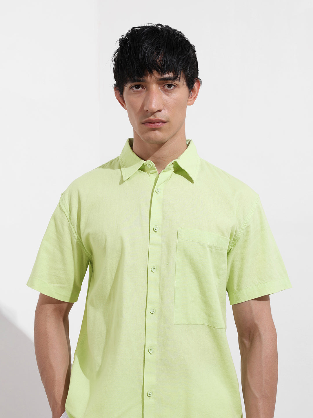 Men's Green Relaxed Fit Casual Shirt