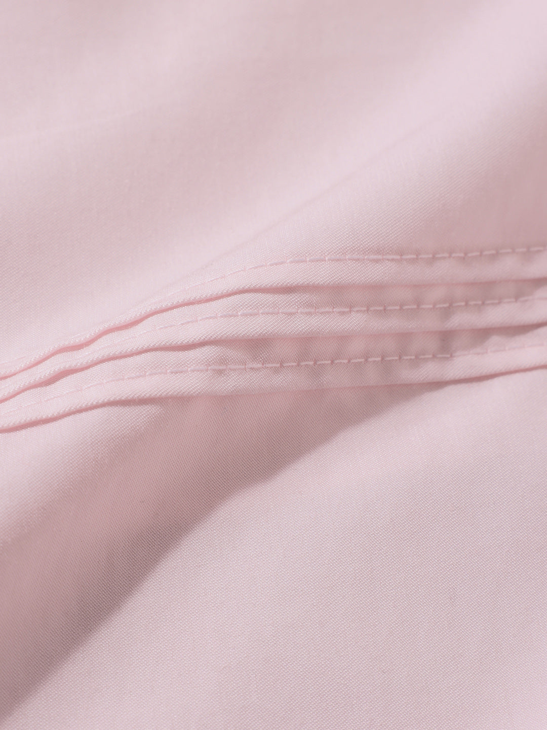 Men's Pink Slim Fit Party Wear Solid Shirt