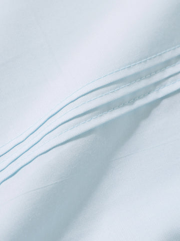 Men's Blue Slim Fit Party Wear Solid Shirt