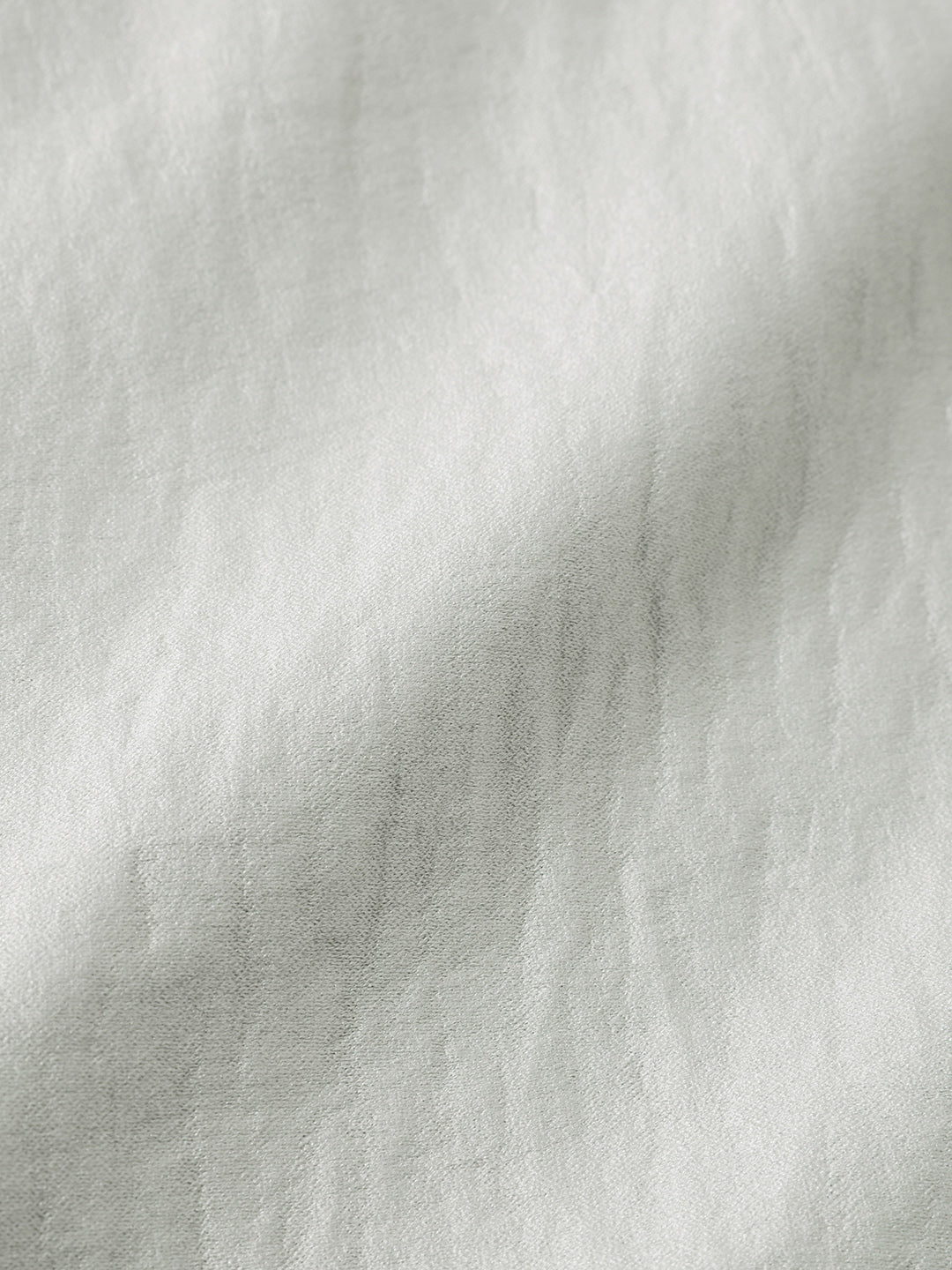 Men's Green Slim Fit Party Wear Solid Shirt