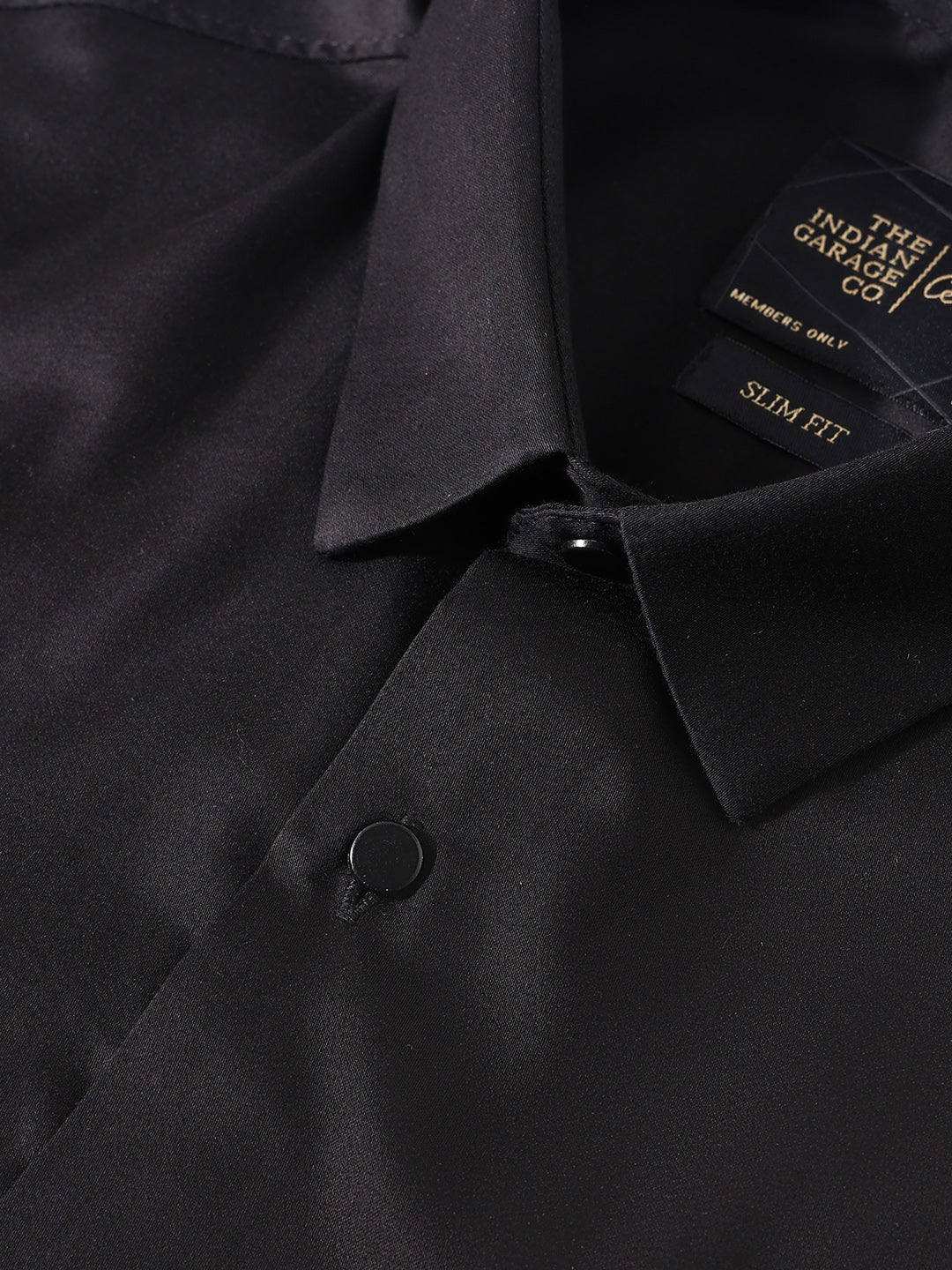 Men's Black Slim Fit Embellishment Party Wear Shirt